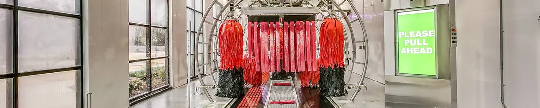 Interior detailing bay